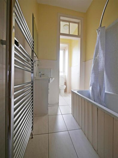 2 Bedroom Apartment To Rent In Armadale Street, Dennistoun, Glasgow, G31