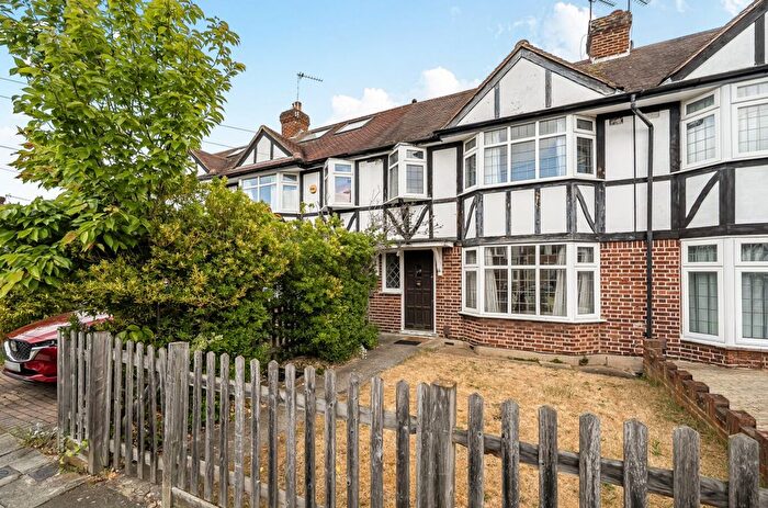 3 Bedroom Terraced House For Sale In Barnfield Avenue, Kingston Upon Thames, KT2