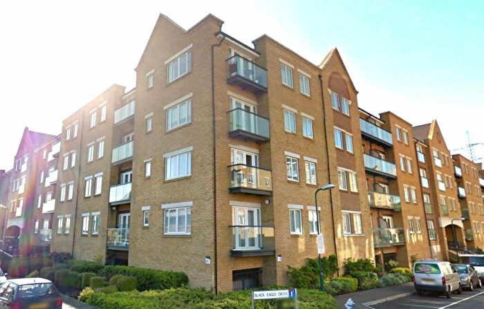 2 Bedroom Apartment For Sale In Black Eagle Drive, Northfleet, Gravesend, Kent, DA11
