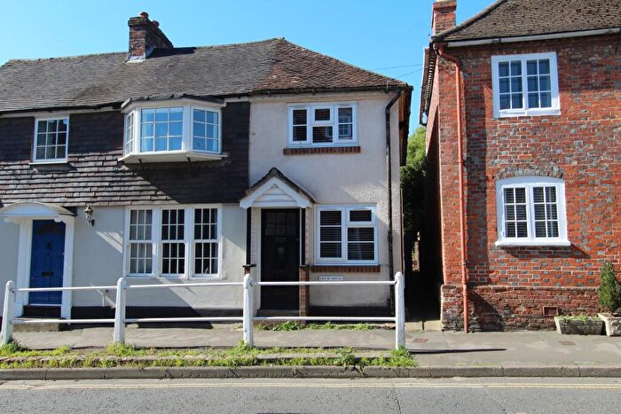 2 Bedroom End Of Terrace House To Rent In Bridge Street, Wickham, Fareham, PO17