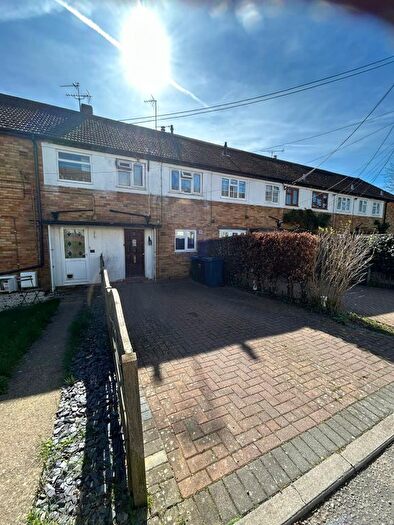 2 Bedroom Terraced House To Rent In Amersham, HP7