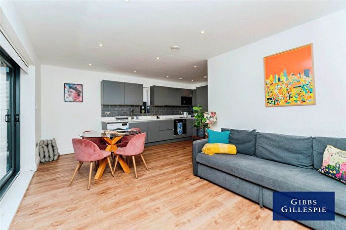 1 Bedroom Flat To Rent In Gunnersbury Avenue, London, W5