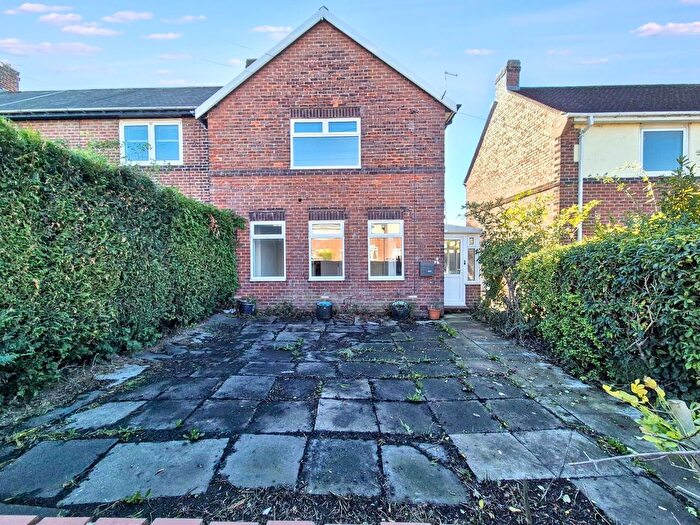 3 Bedroom End Terrace House For Sale In Windsor Road, Birtley, Chester Le Street, DH3