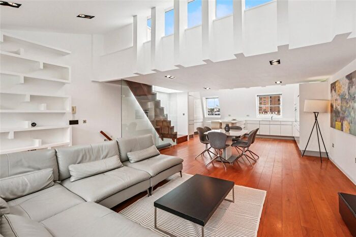 3 Bedroom Flat To Rent In Cornwall Gardens, London, SW7