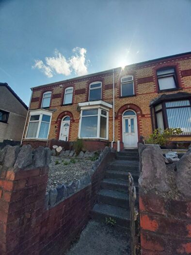 3 Bedroom Terraced House To Rent In Briton Ferry Road, SA11