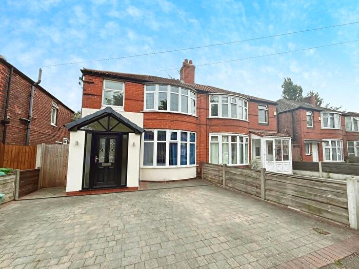 4 Bedroom Semi-Detached House To Rent In Fairholme Road, Manchester, Greater Manchester, M20