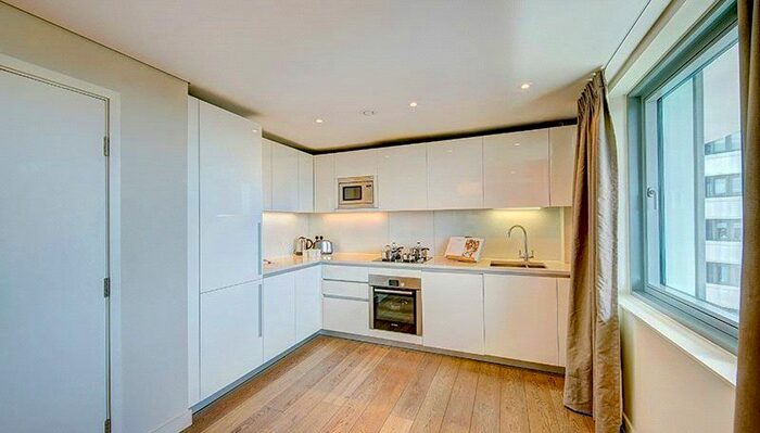 3 Bedroom Flat To Rent In Merchant Square East, London, W2