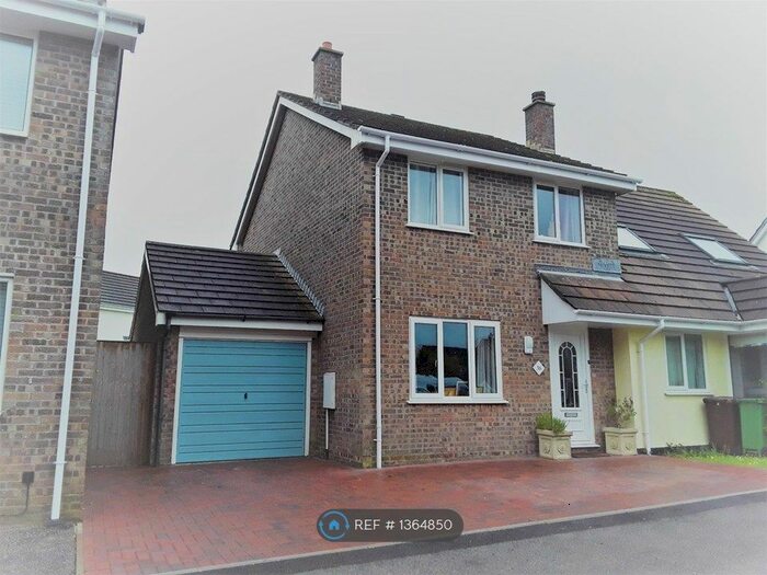 3 Bedroom Semi-Detached House To Rent In Polmennor Road, Falmouth, TR11