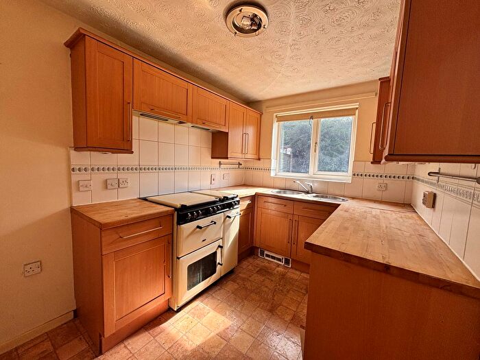 3 Bedroom Property To Rent In Derwent Close, Willenhall, WV13