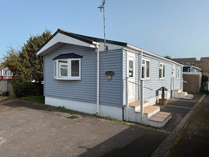 1 Bedroom Park Home For Sale In Henderson Park, Southsea, Hampshire, PO4