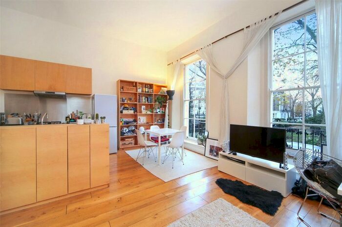 1 Bedroom Flat To Rent In Westbourne Gardens, Bayswater W2