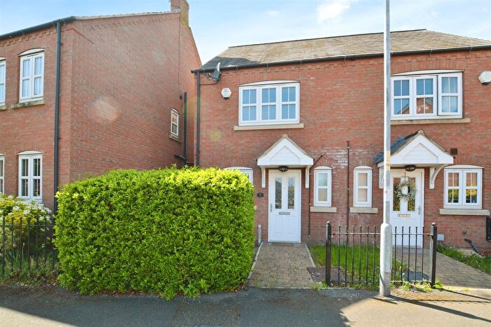 2 Bedroom End Of Terrace House For Sale In The Granary, Scotter, DN21