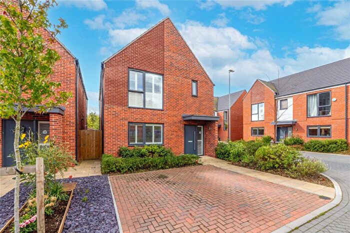 3 Bedroom Detached House For Sale In Armstrong Close, Harwell, Didcot, Oxfordshire, OX11