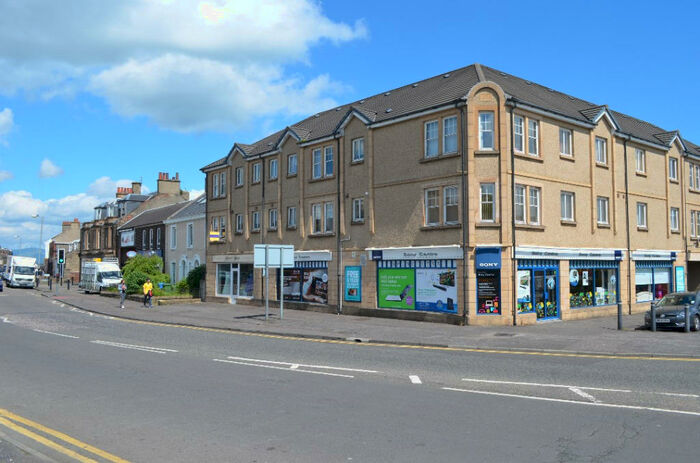 2 Bedroom Flat To Rent In Galloway Court, Falkirk, Falkirk, FK1