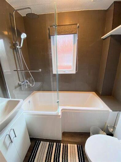 Property To Rent In Nash Close, Welham Green, North Mymms, AL9