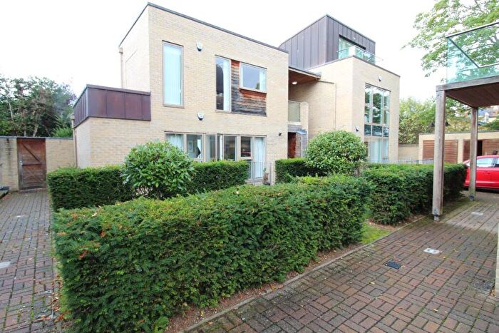 2 Bedroom Apartment To Rent In Flat, Parkside, Cambridge, CB1