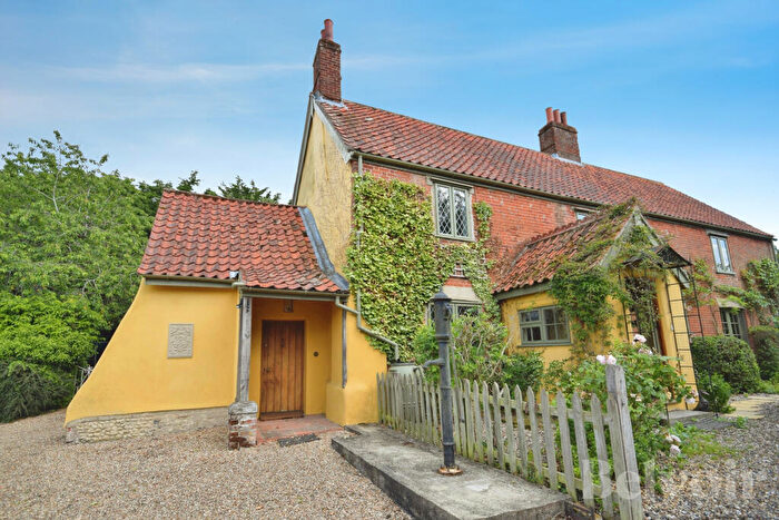 3 Bedroom Detached House To Rent In Loch Lane, Watton, IP25