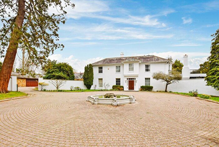 7 Bedroom Property To Rent In Heath Lodge, Iver, Buckinghamshire, SL0