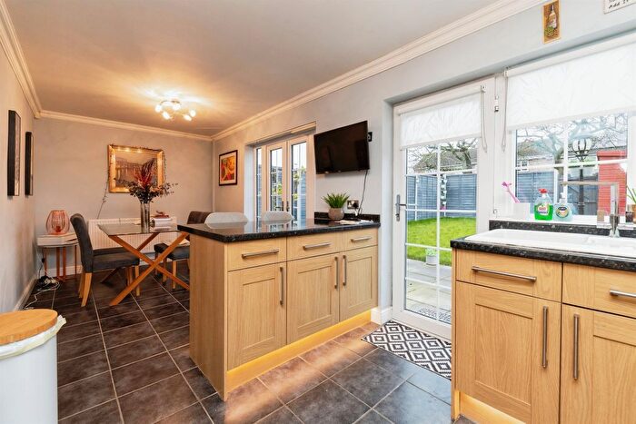 3 Bedroom Terraced House For Sale In Upper Maylins, Letchworth Garden City, SG6