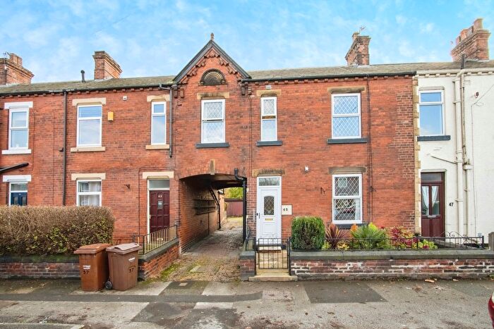 3 Bedroom Terraced House For Sale In Dewsbury Road, Wakefield, West Yorkshire, WF2
