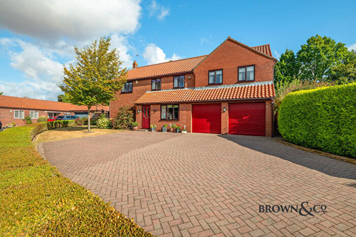 5 Bedroom Detached House For Sale In Glebe Close, North Wheatley, DN22
