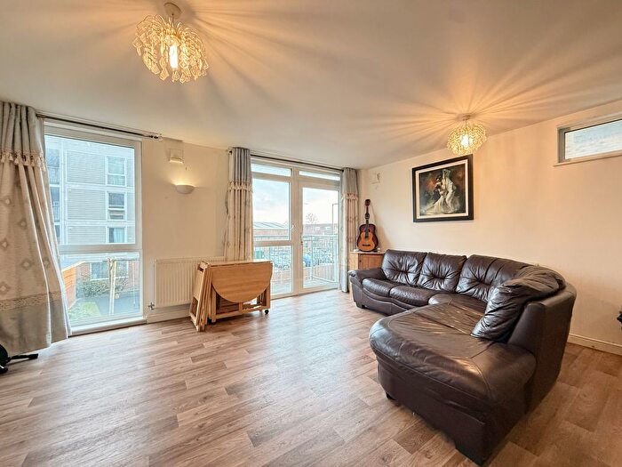 2 Bedroom Flat To Rent In Jasper Avenue, London, W7