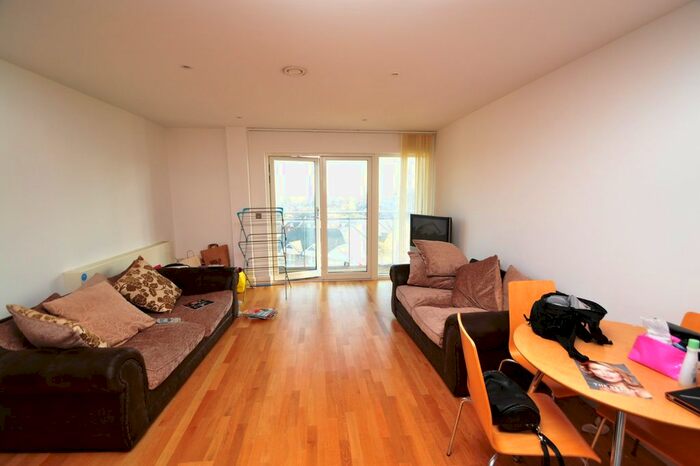 2 Bedroom Flat To Rent In Pinner Road, North Harrow, Harrow, HA1