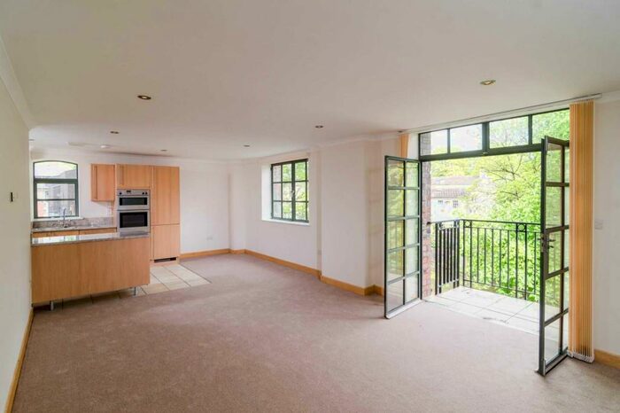 3 Bedroom Apartment To Rent In The Tramshed, Walcot Street, BA1