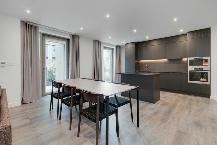 3 Bedroom Flat To Rent In Coppermaker Square, Cherry Park Lane, Stratford, E20