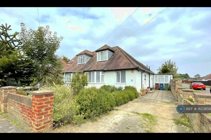 2 Bedroom Bungalow To Rent In Chartley Avenue, Stanmore, HA7