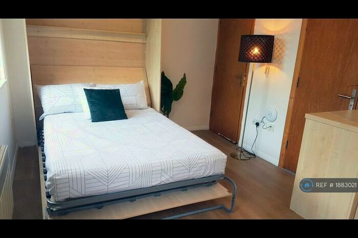 Studio To Rent In Rufford Street, London, N1