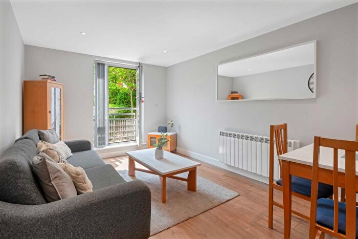 2 Bedroom Apartment To Rent In Ropewalk Court, Nottingham, NG1