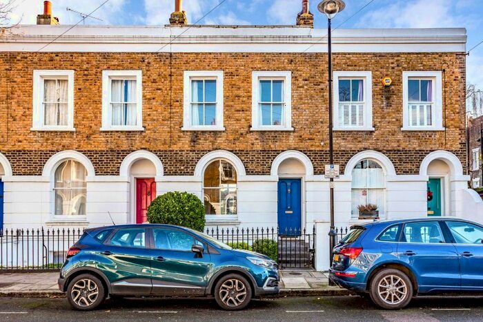 2 Bedroom Terraced House To Rent In Raleigh Street, London, N1
