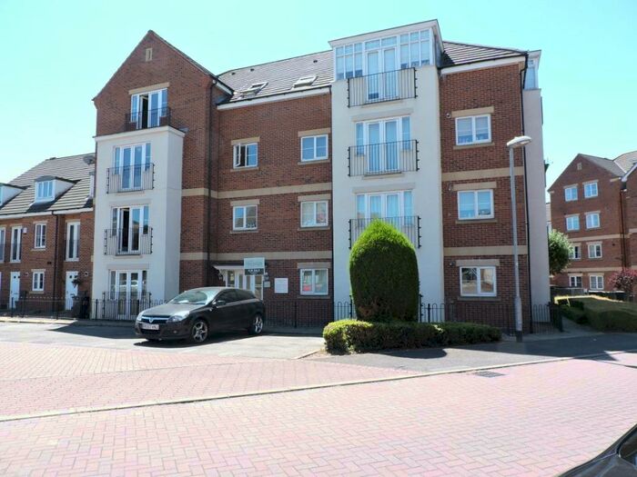 2 Bedroom Flat To Rent In Gardenia House, Edison Way, Arnold, NG5