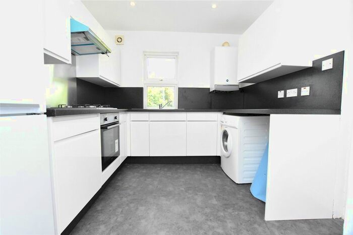 4 Bedroom Terraced House To Rent In Ferndale Road, London, SE25