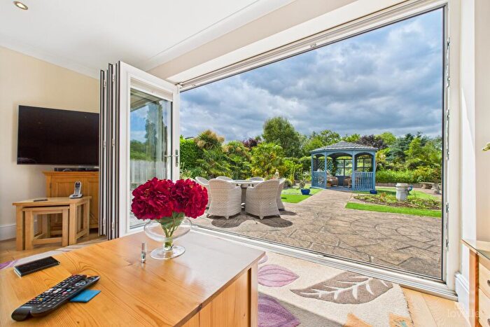 4 Bedroom Detached House For Sale In Eastfield Road, Barton-upon-Humber, North Lincolnshire, DN18