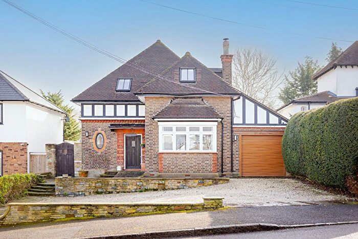 4 Bedroom Detached House For Sale In Beechwood Road, South Croydon, CR2