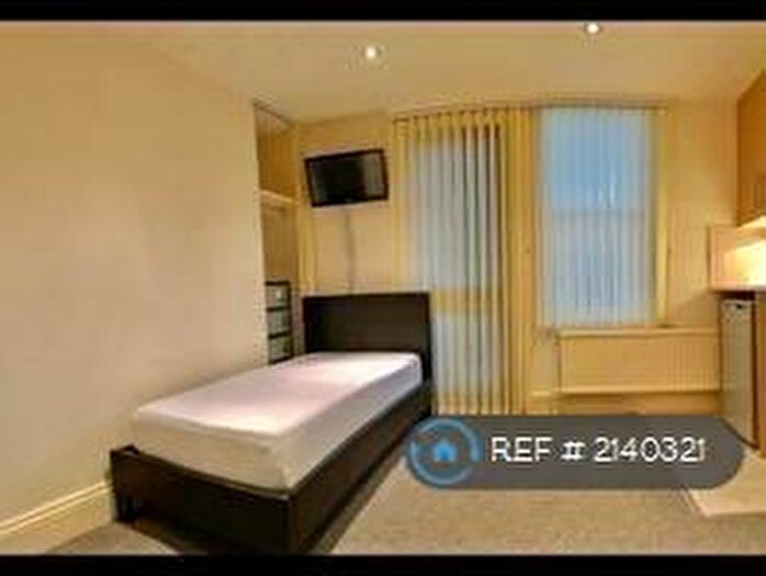 Studio To Rent In Strawberry Dale, Harrogate, HG1