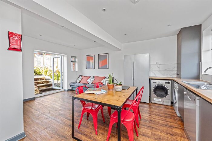 5 Bedroom Terraced House To Rent In Twyford Road, Brighton, BN1