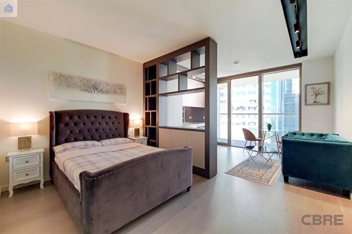 Apartment To Rent In Park Drive, London, E14
