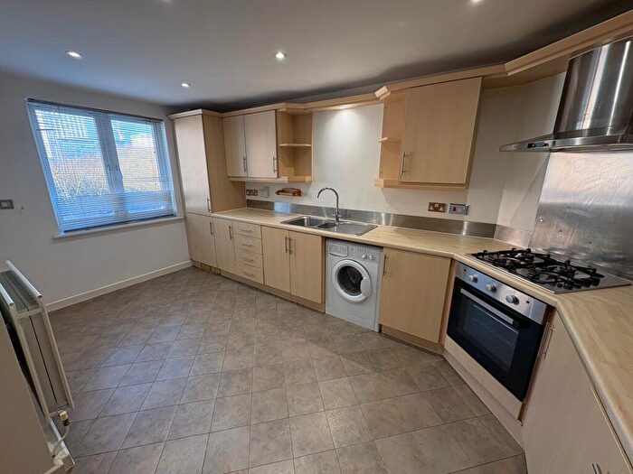 1 Bedroom Apartment To Rent In Vellacot Close, Cardiff, CF10