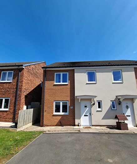 4 Bedroom Semi-Detached House To Rent In Majolica Mews, DH6