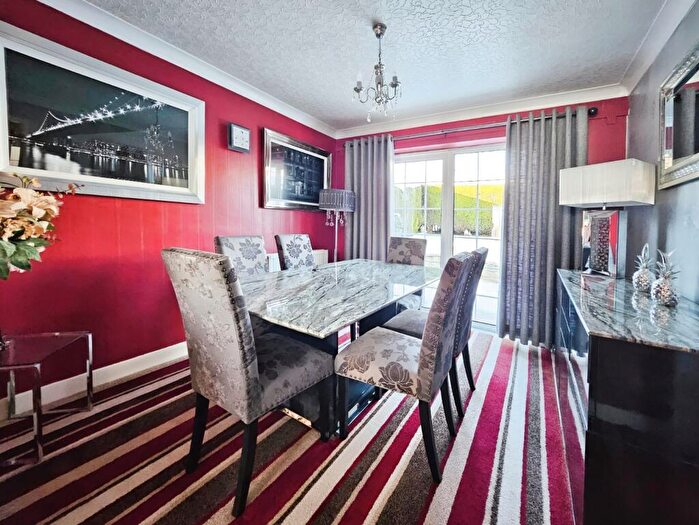 3 Bedroom Detached House For Sale In Pendle Fields, Fence, Burnley, Lancashire, BB12