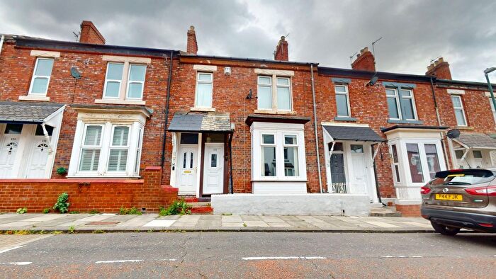 2 Bedroom Flat For Sale In Marlborough Street South, South Shields, Tyne And Wear, NE33