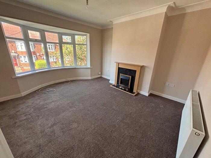2 Bedroom Flat To Rent In Granville Road, Gosforth, Newcastle Upon Tyne, Tyne And Wear, NE3