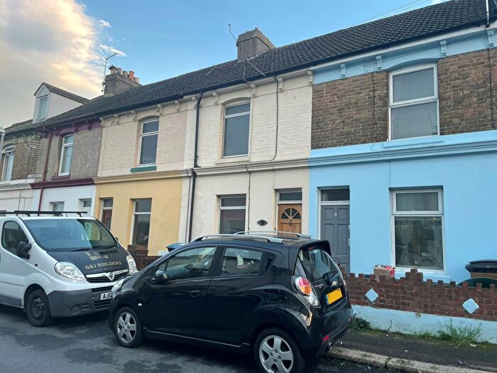 2 Bedroom Terraced House To Rent In Clarendon Street, Dover, CT17