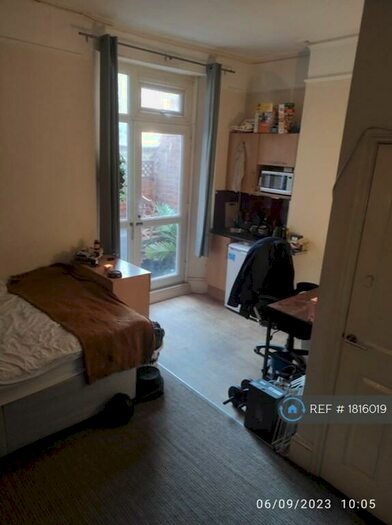 Studio To Rent In Holyhead Road, Coventry, CV1