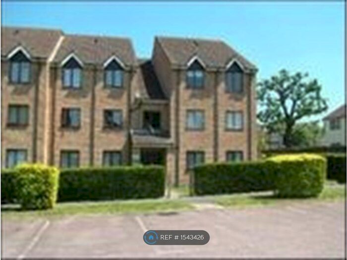 1 Bedroom Flat To Rent In Danziger Way, Borehamwood, WD6