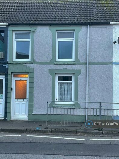 3 Bedroom Terraced House To Rent In Bellevue, Penclawdd, SA4