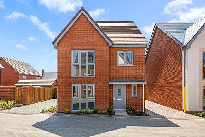 4 Bedroom Detached House To Rent In Leaf Living At Coggeshall Mill, Essex, Zu, CO6